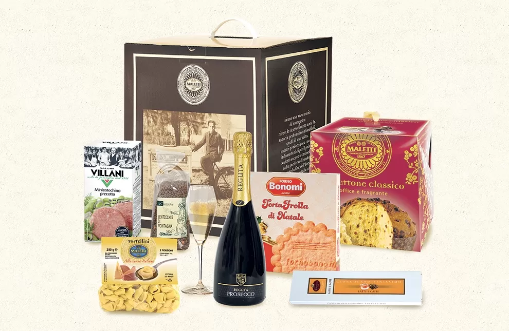 Christmas baskets with panettone