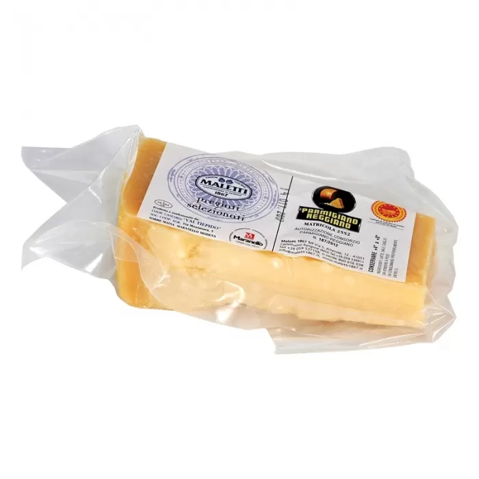 The right products in a food basket gift